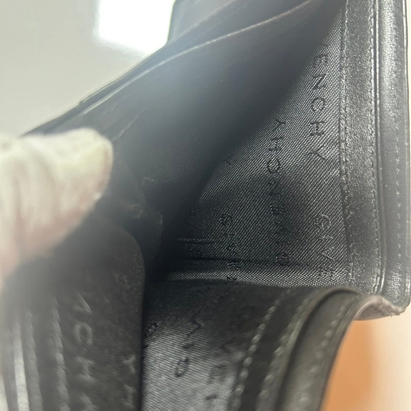 Givenchy Black Patterned Wallet - Picture 5 of 6